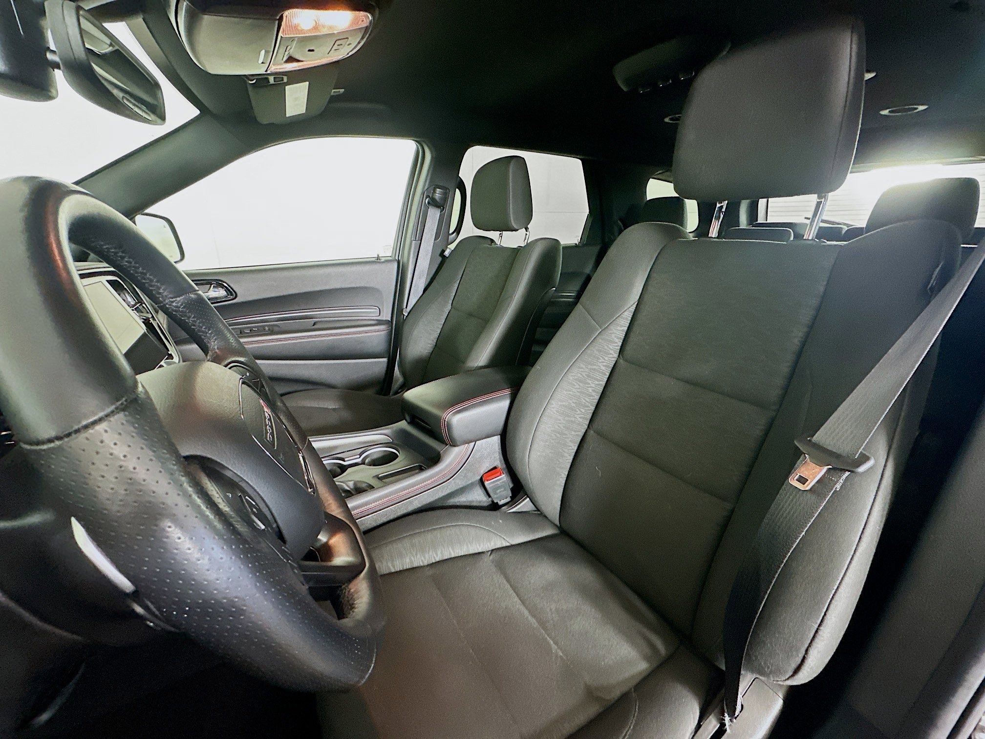 Used 2025 Dodge Durango GT AWD/4WD image 13