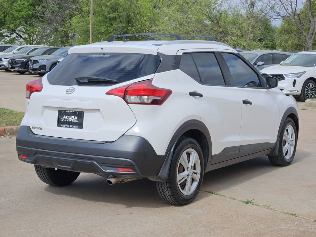 Used 2018 Nissan Kicks S w/ Exterior Package image 6