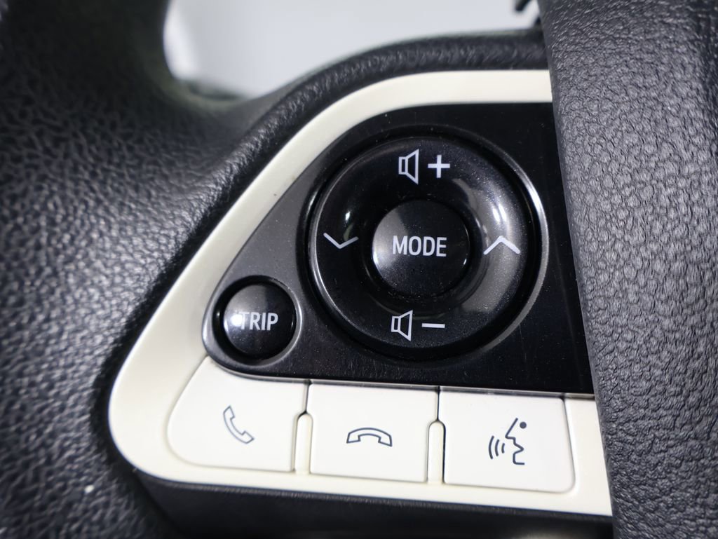 Used 2017 Toyota Prius Two w/ Carpet Mat Package image 22