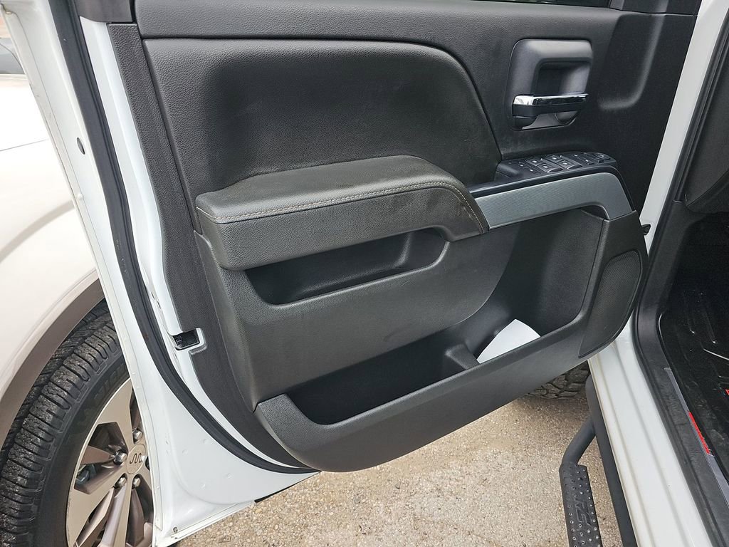 Used 2017 Chevrolet Silverado 1500 LT w/ All Star Edition image 11