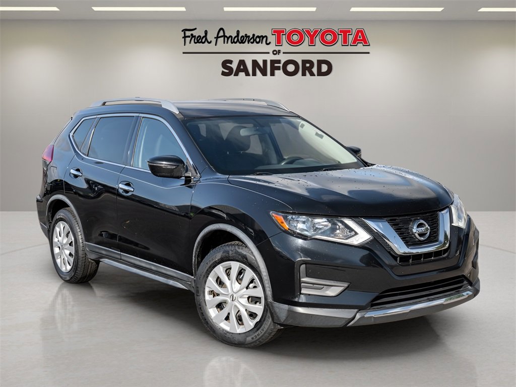 Used 2017 Nissan Rogue S w/ S Appearance Package