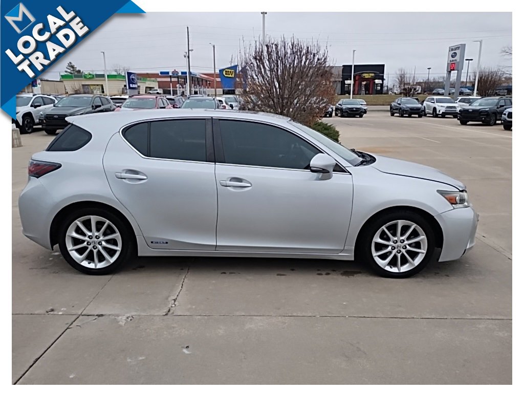Used 2011 Lexus CT 200h image 5