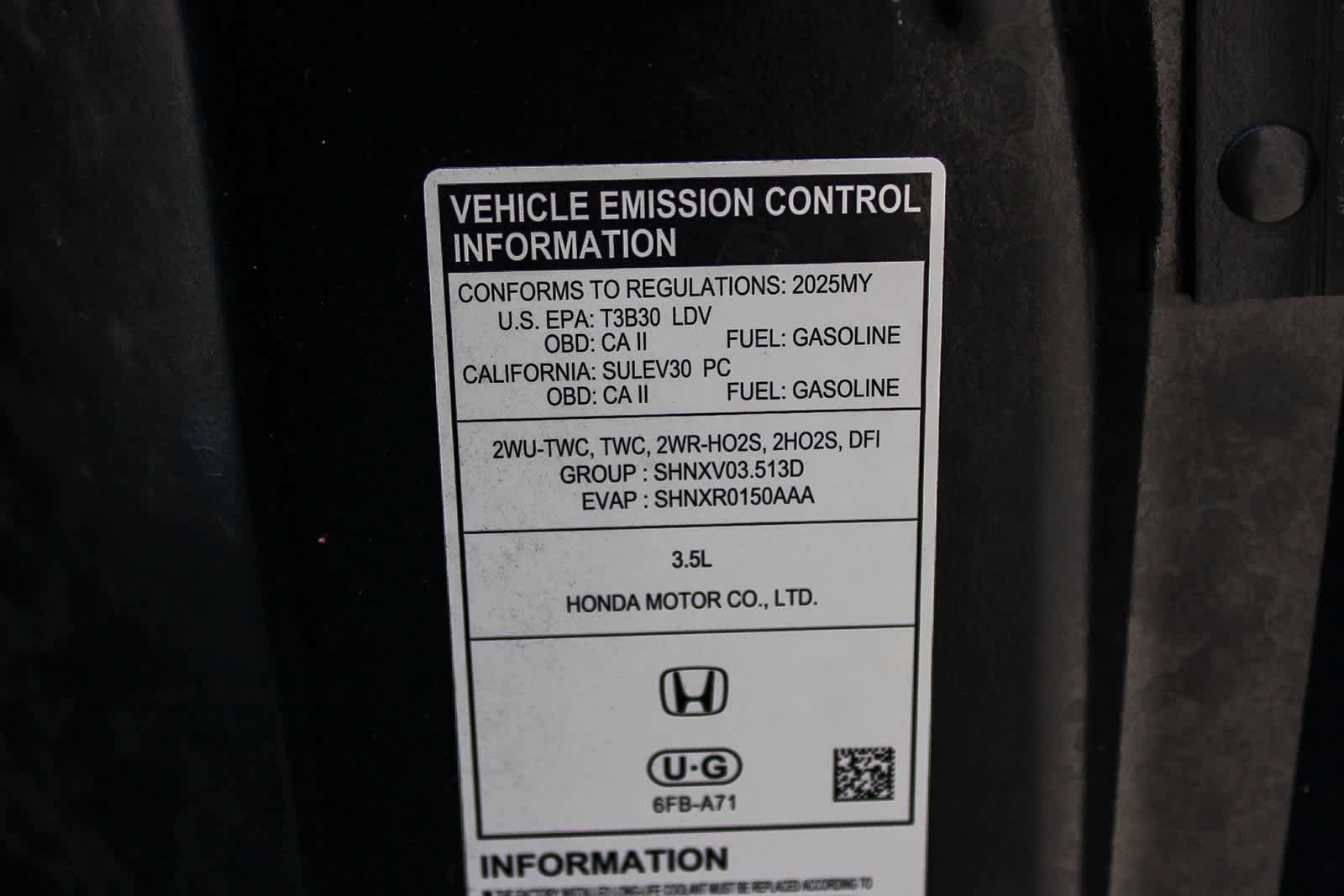 Certified 2025 Honda Pilot Touring image 28