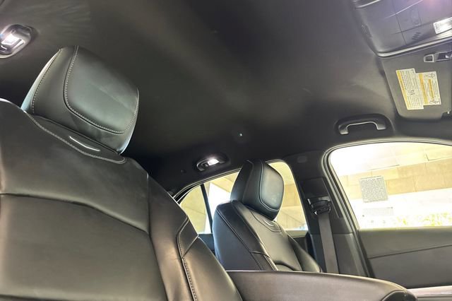 Certified 2024 Cadillac XT4 Premium Luxury image 17