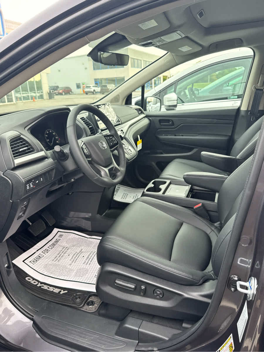 New 2027 Honda Odyssey EX-L image 28