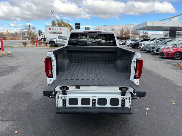 Used 2023 GMC Sierra 1500 SLT w/ SLT Premium Package image 6