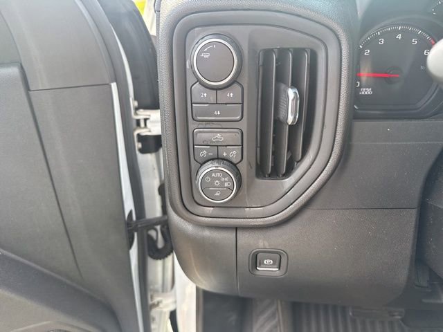 Used 2020 Chevrolet Silverado 2500 Custom w/ Custom Value Package image 20