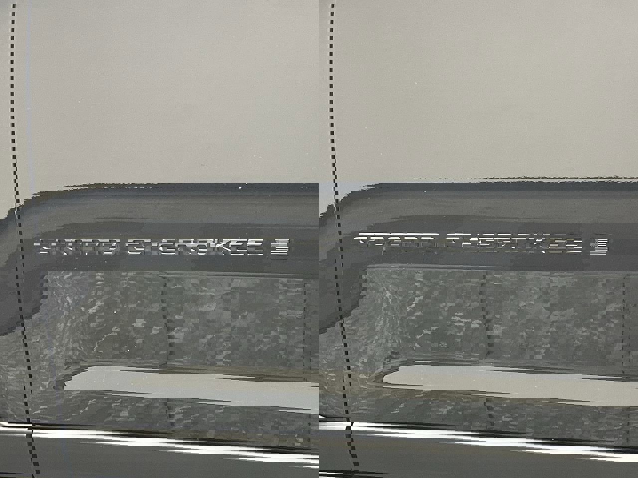 Used 2022 Jeep Grand Cherokee Altitude image 31