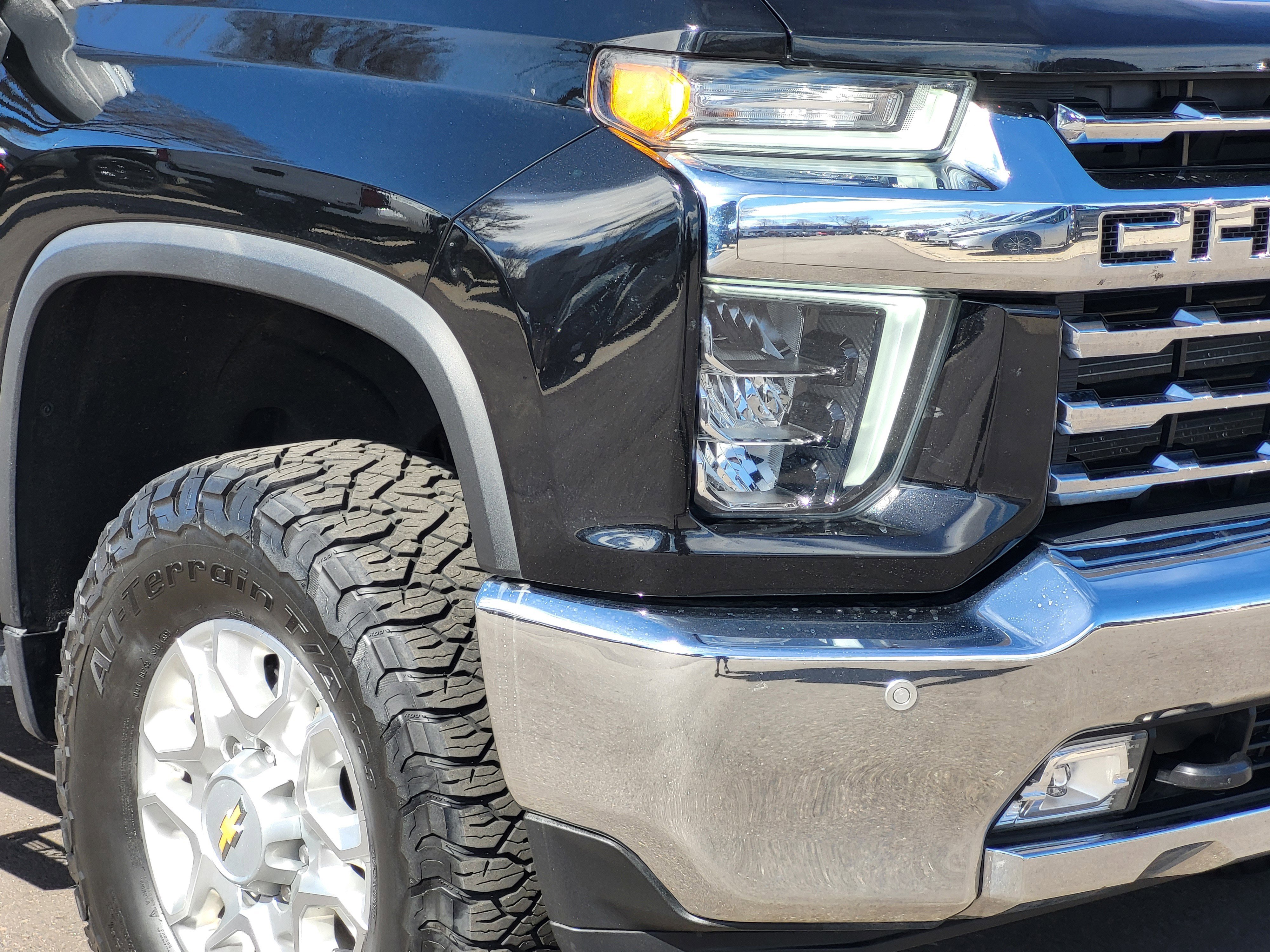 Used 2022 Chevrolet Silverado 2500 LTZ w/ LTZ Plus Package image 5