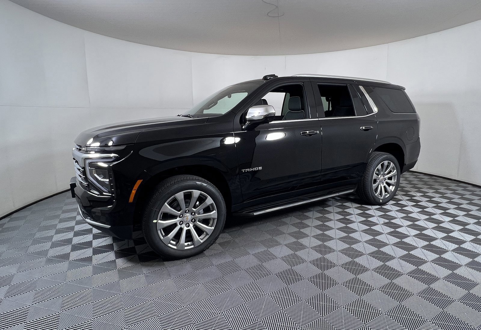 New 2026 Chevrolet Tahoe Premier w/ Sun And Tow Package image 2