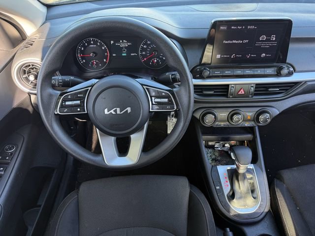 Used 2024 Kia Forte LXS w/ LXS Technology Package image 11