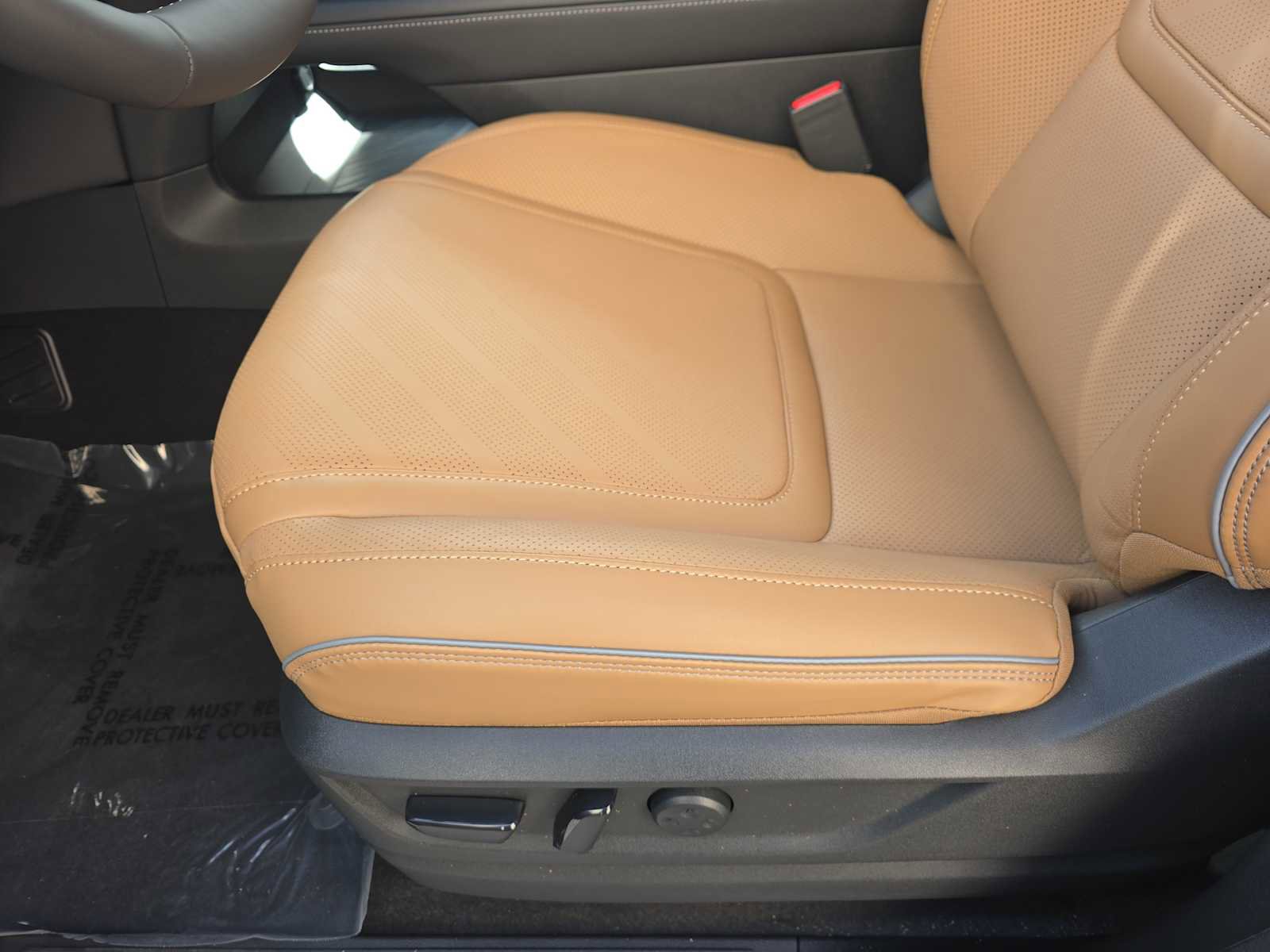 New 2026 INFINITI QX80 Luxe w/ Cargo Package image 15