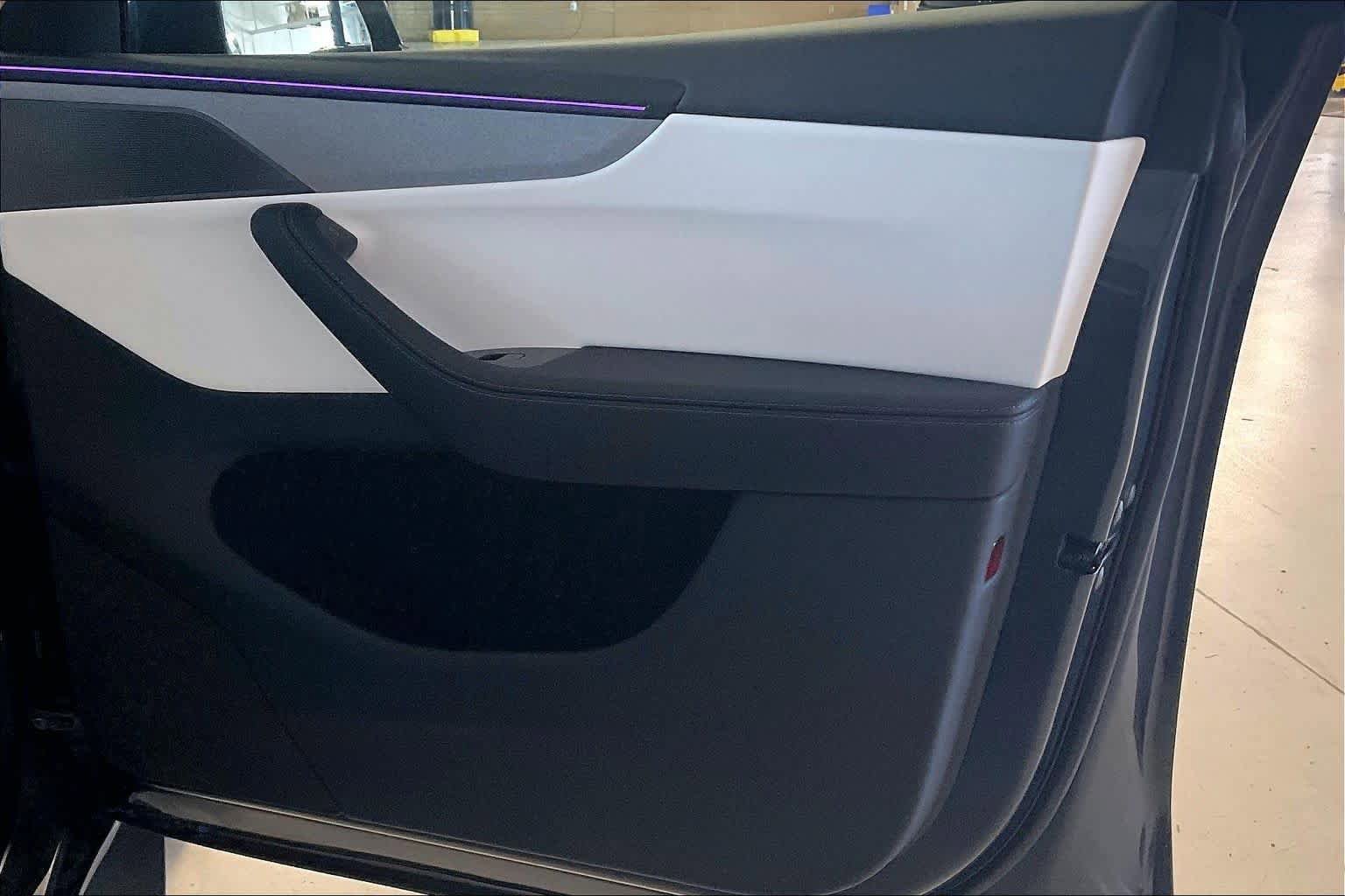 Used 2026 Tesla Model Y AWD image 21