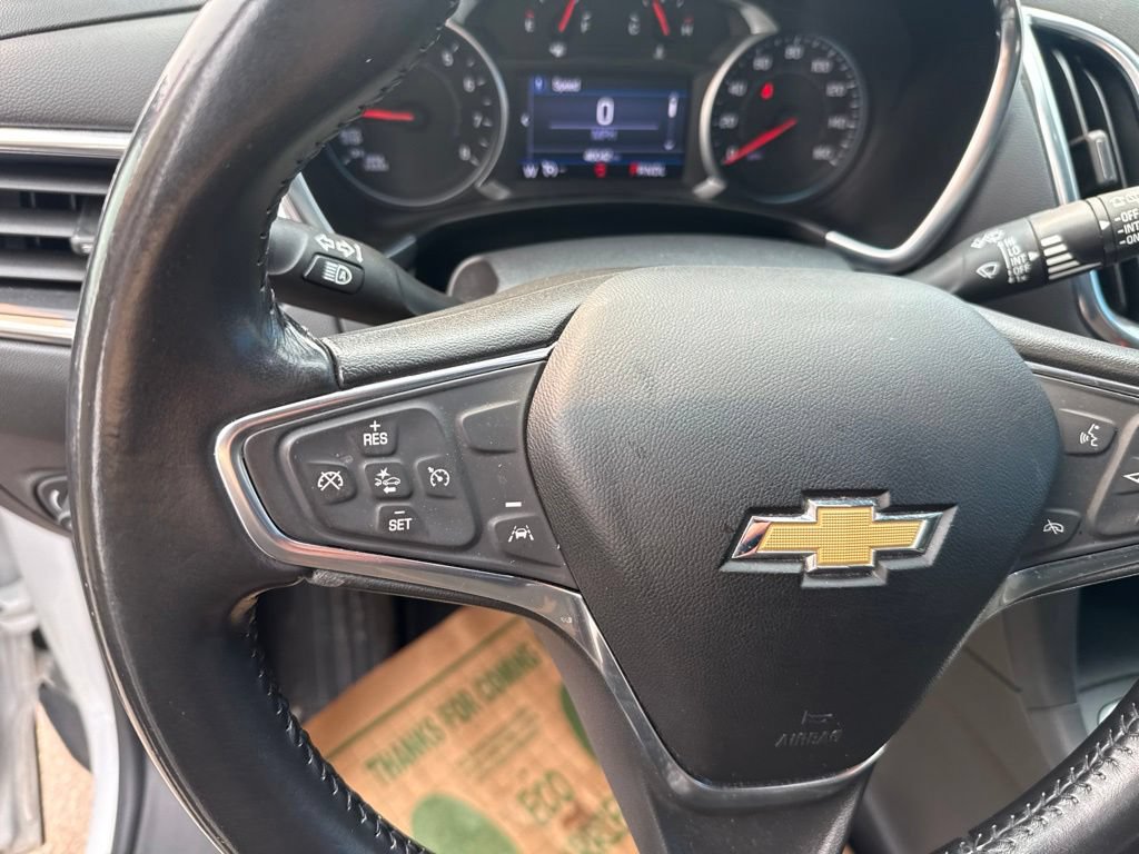 Used 2021 Chevrolet Equinox LT AWD/4WD image 25