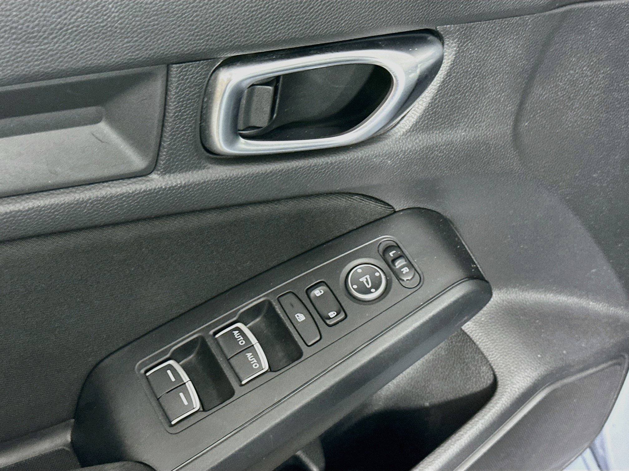 Used 2022 Honda Civic Sport image 15