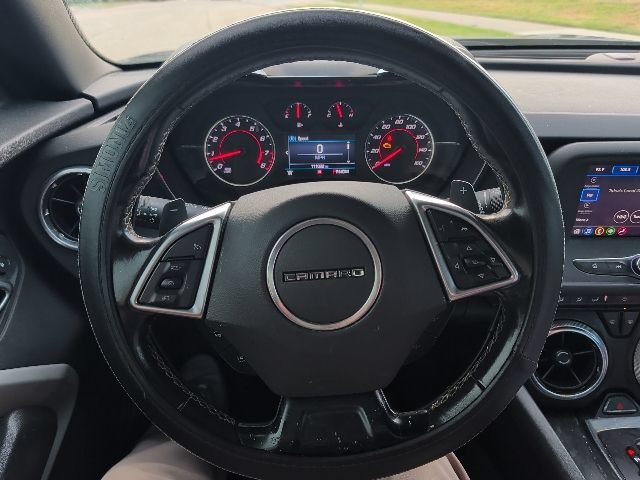 Used 2021 Chevrolet Camaro LT RWD image 11