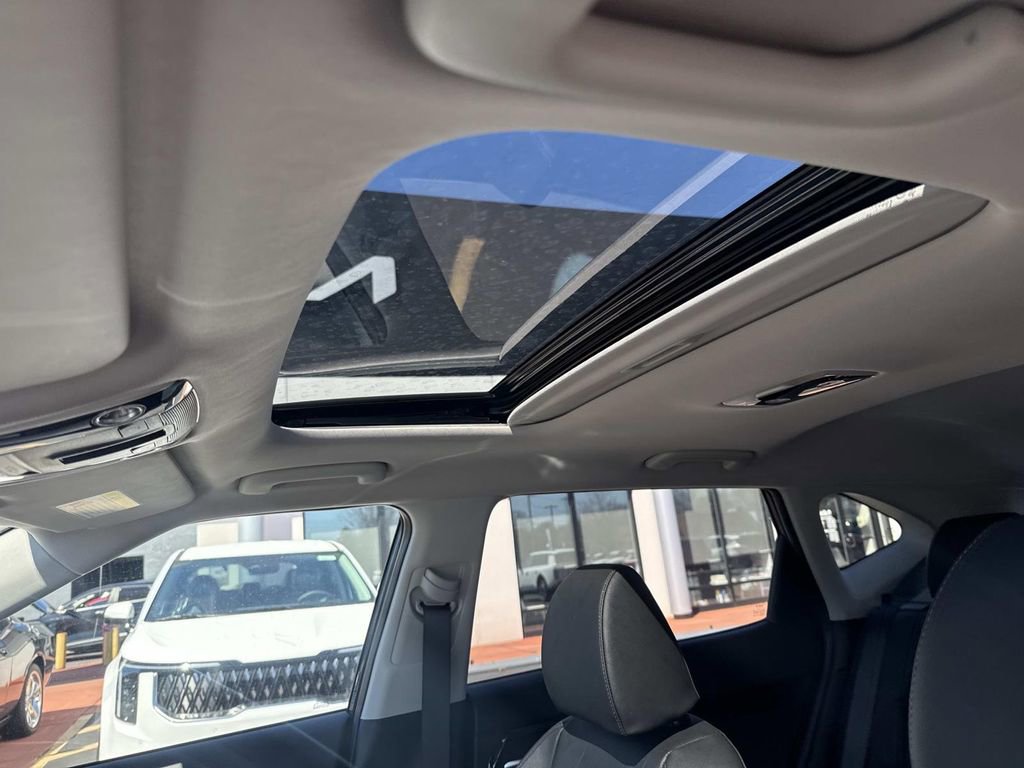 New 2026 Kia Seltos EX w/ EX Sunroof Package AWD/4WD image 9
