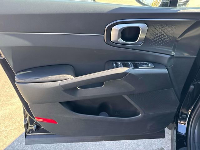 New 2026 Kia Sorento LX FWD image 24
