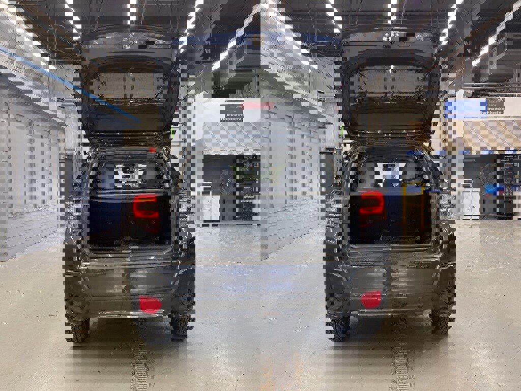 Used 2019 Subaru Crosstrek 2.0i Premium w/ Moonroof Package image 9