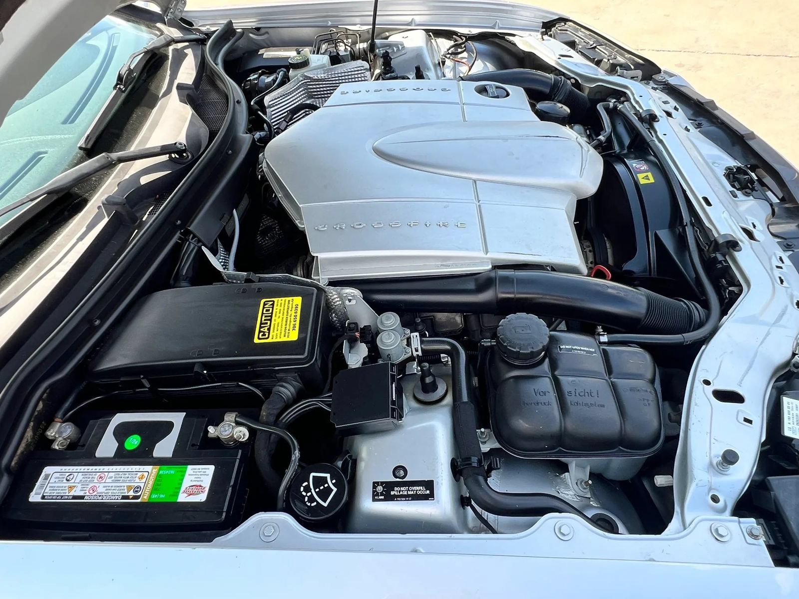 Used 2007 Chrysler Crossfire Limited RWD image 25