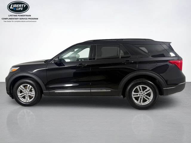 Used 2023 Ford Explorer XLT AWD/4WD image 6