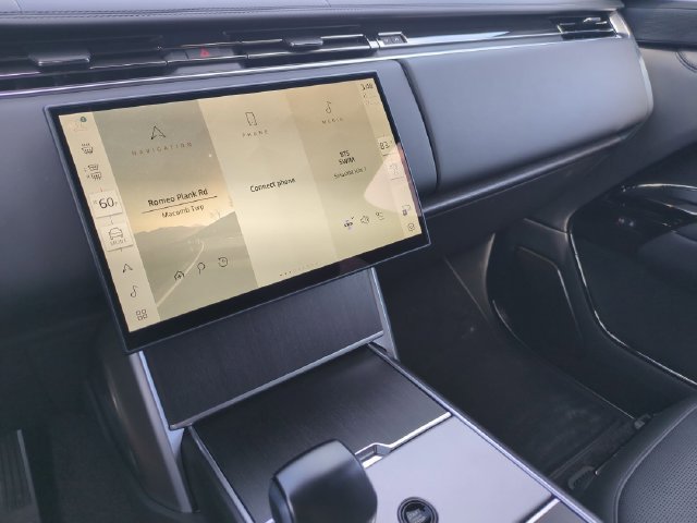 New 2026 Land Rover Range Rover SV AWD/4WD image 11