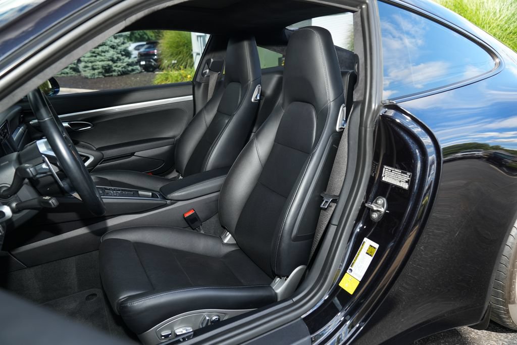 Certified 2018 Porsche 911 Carrera S RWD image 5