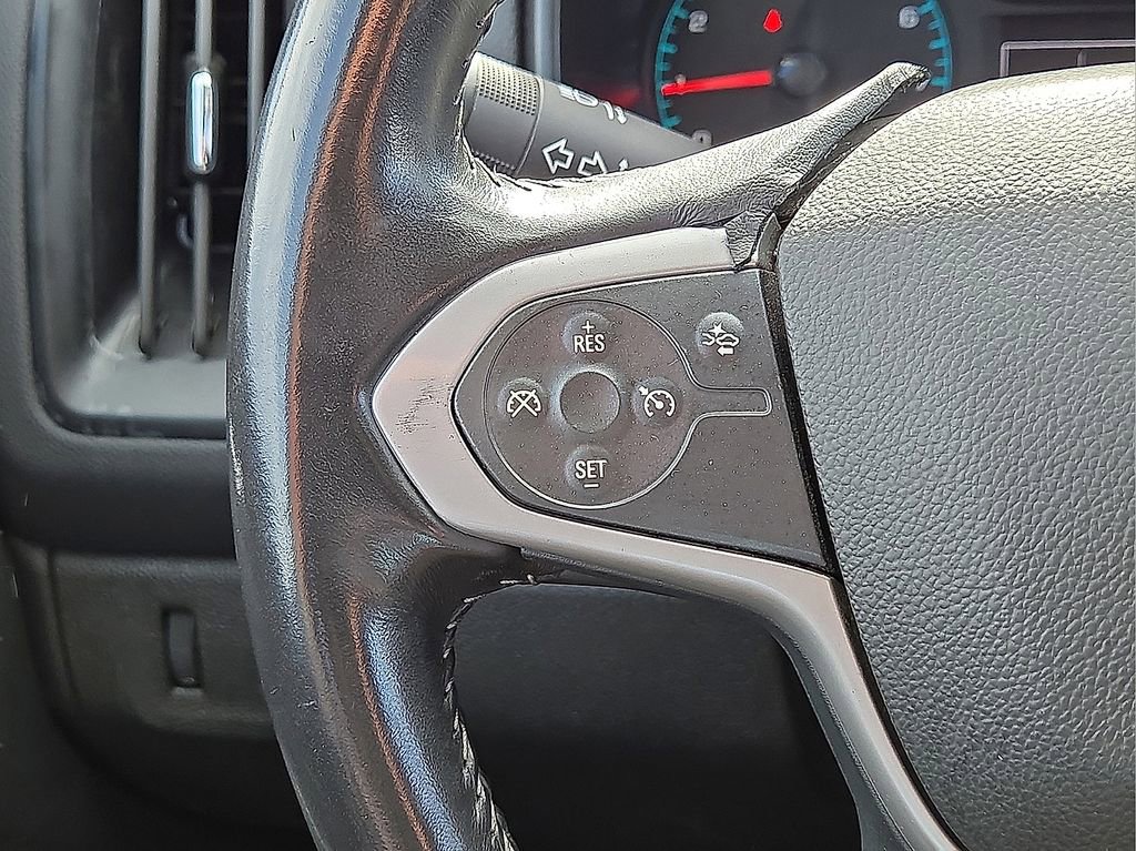 Used 2022 Chevrolet Colorado LT w/ Fleet Safety Package image 19