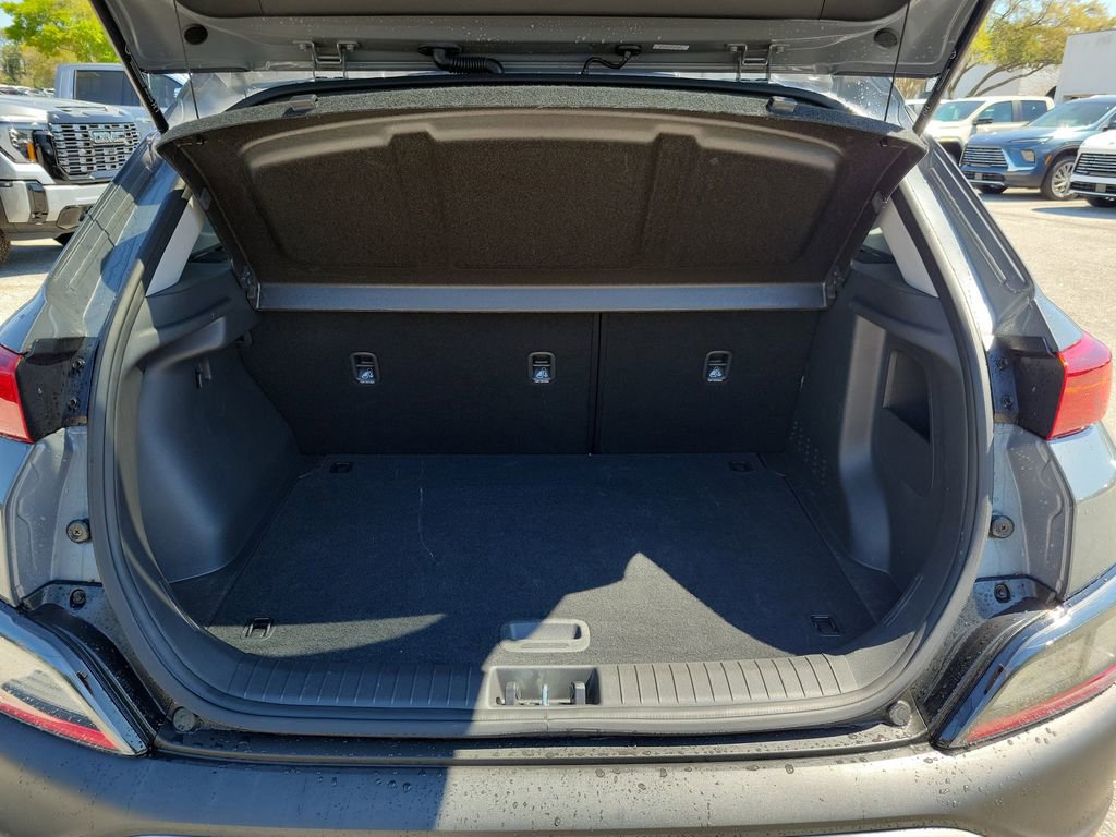 Certified 2023 Hyundai Kona SEL image 9