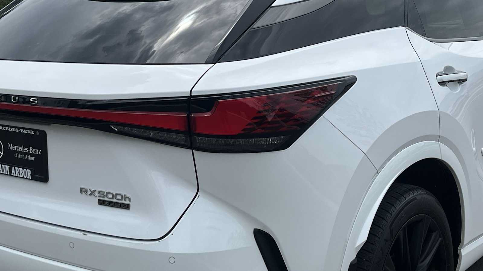 Used 2023 Lexus RX 500h F Sport w/ Cold Area Package AWD/4WD image 19