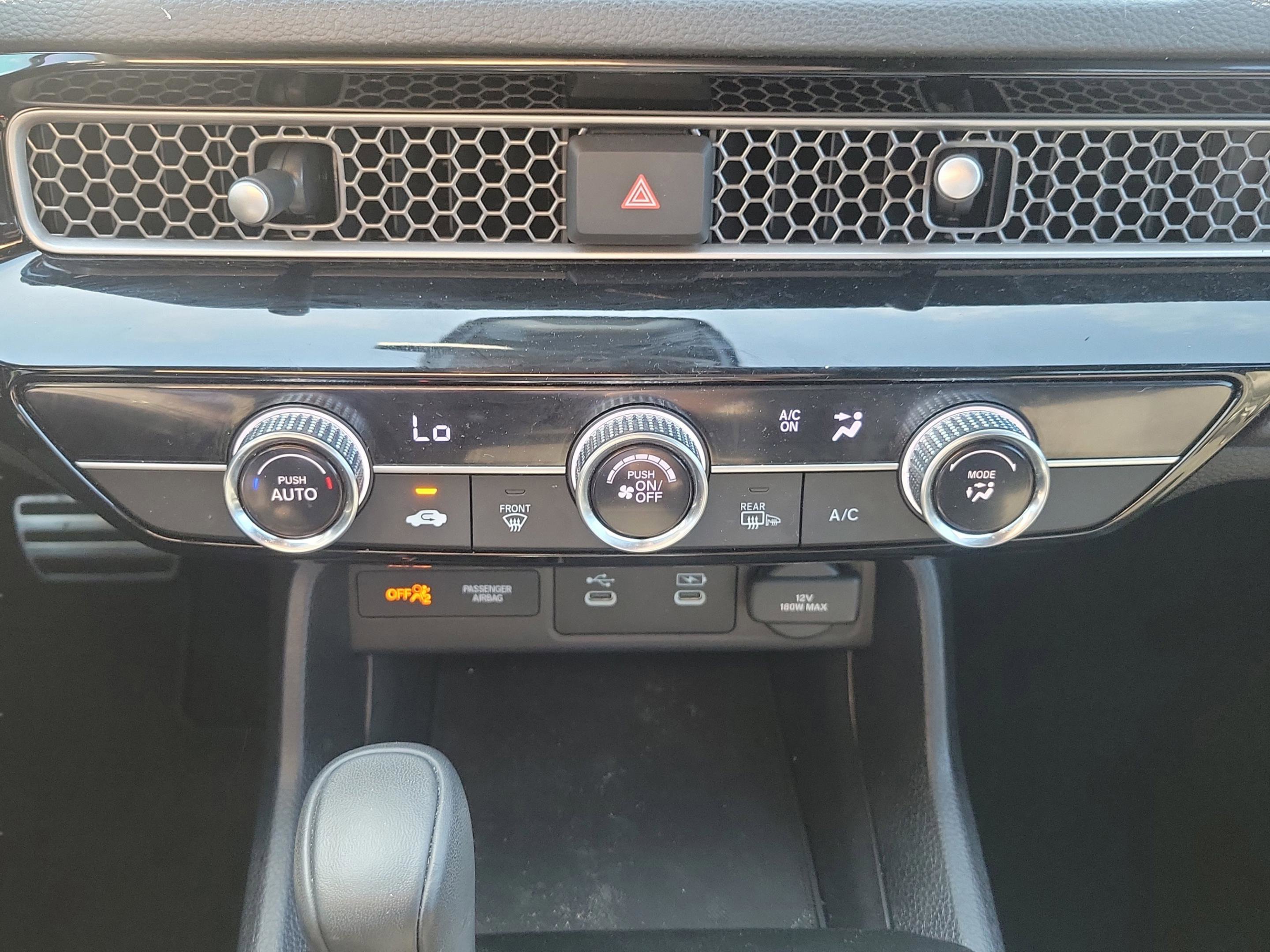 Certified 2025 Honda Civic Sport image 27