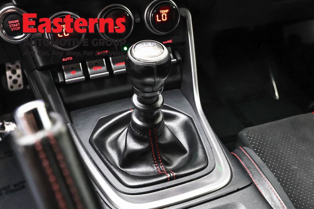 Used 2022 Subaru BRZ Limited RWD image 13