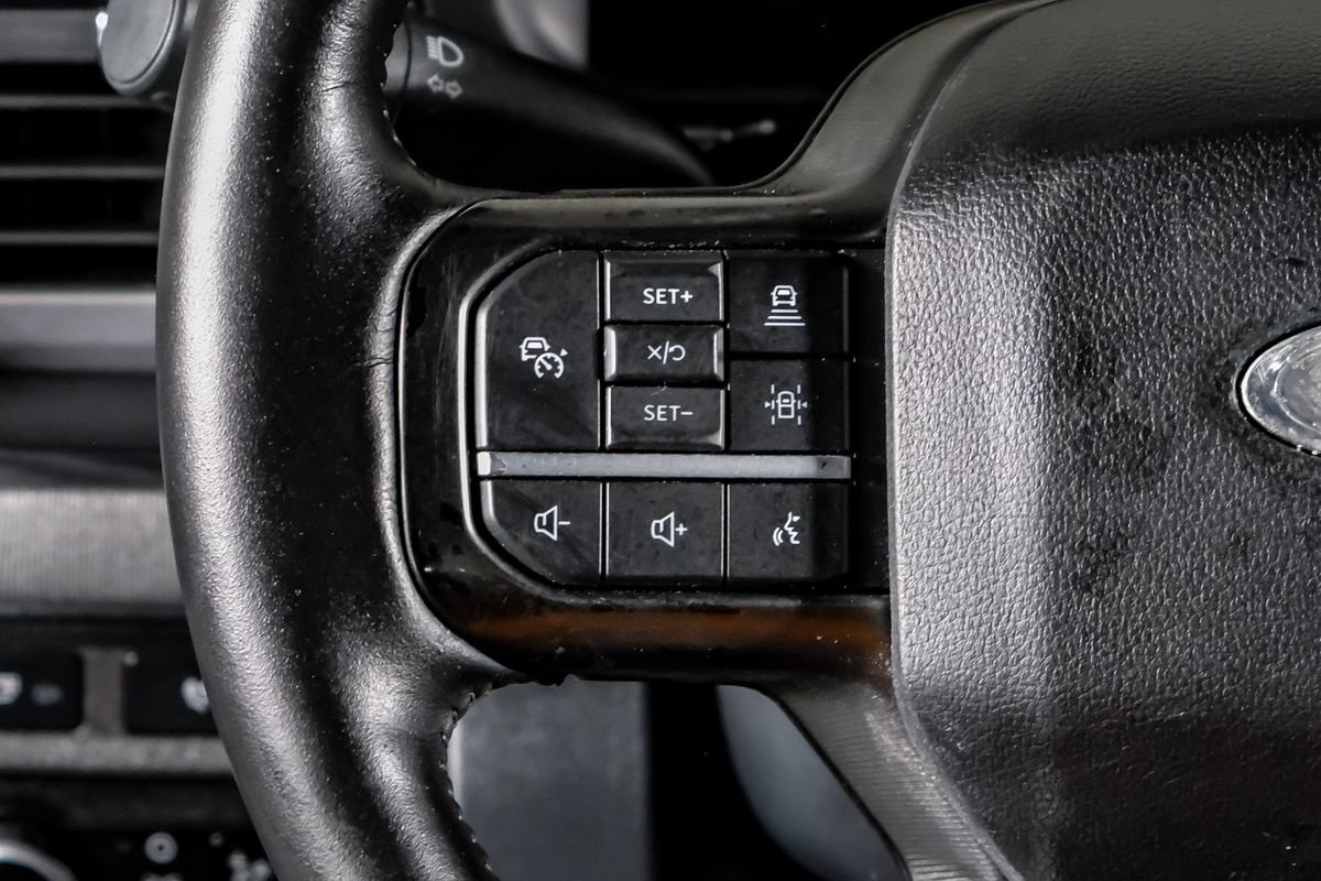 Used 2024 Ford F250 Platinum AWD/4WD image 17