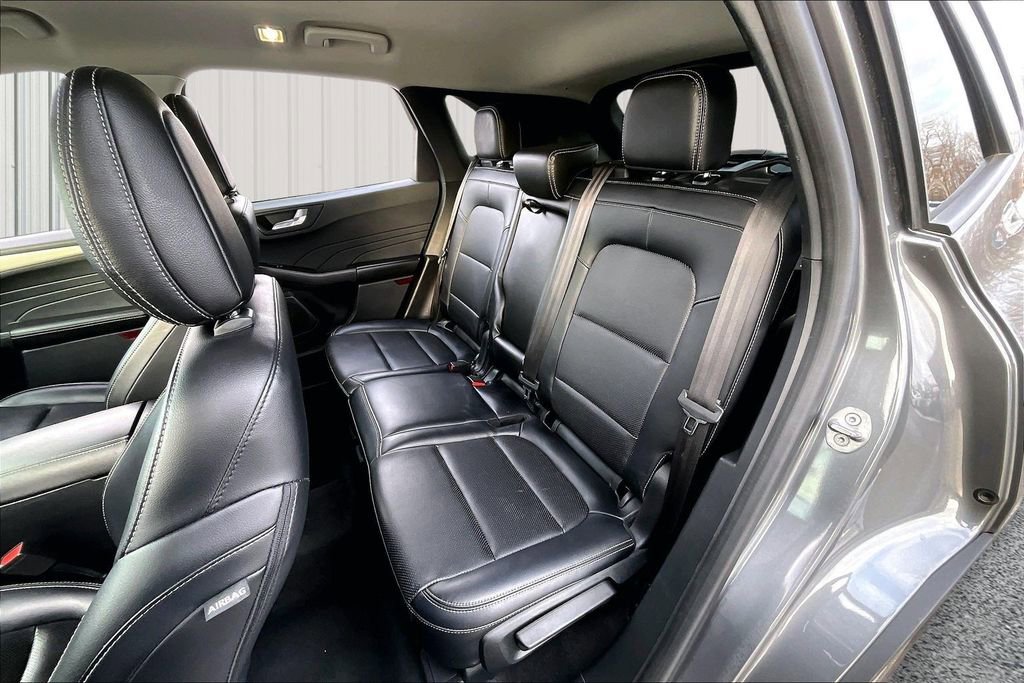 Used 2021 Ford Escape SEL image 22