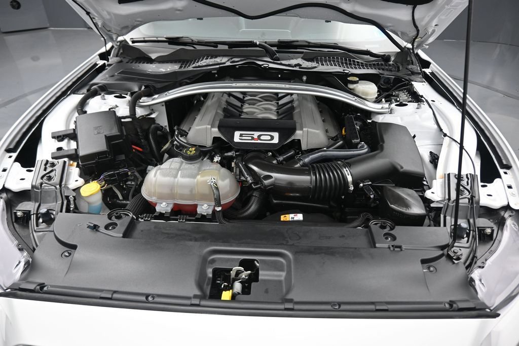 Used 2016 Ford Mustang GT Premium w/ Equipment Group 401A RWD image 45