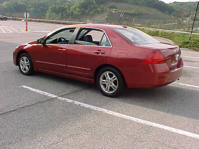 Used 2007 Honda Accord EX-L image 9