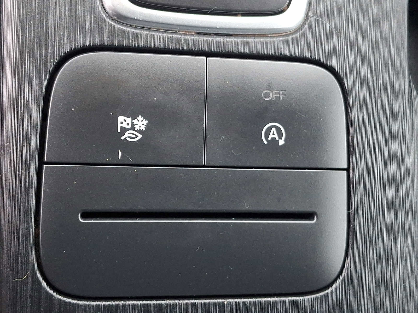 Certified 2022 Ford Escape S AWD/4WD image 22