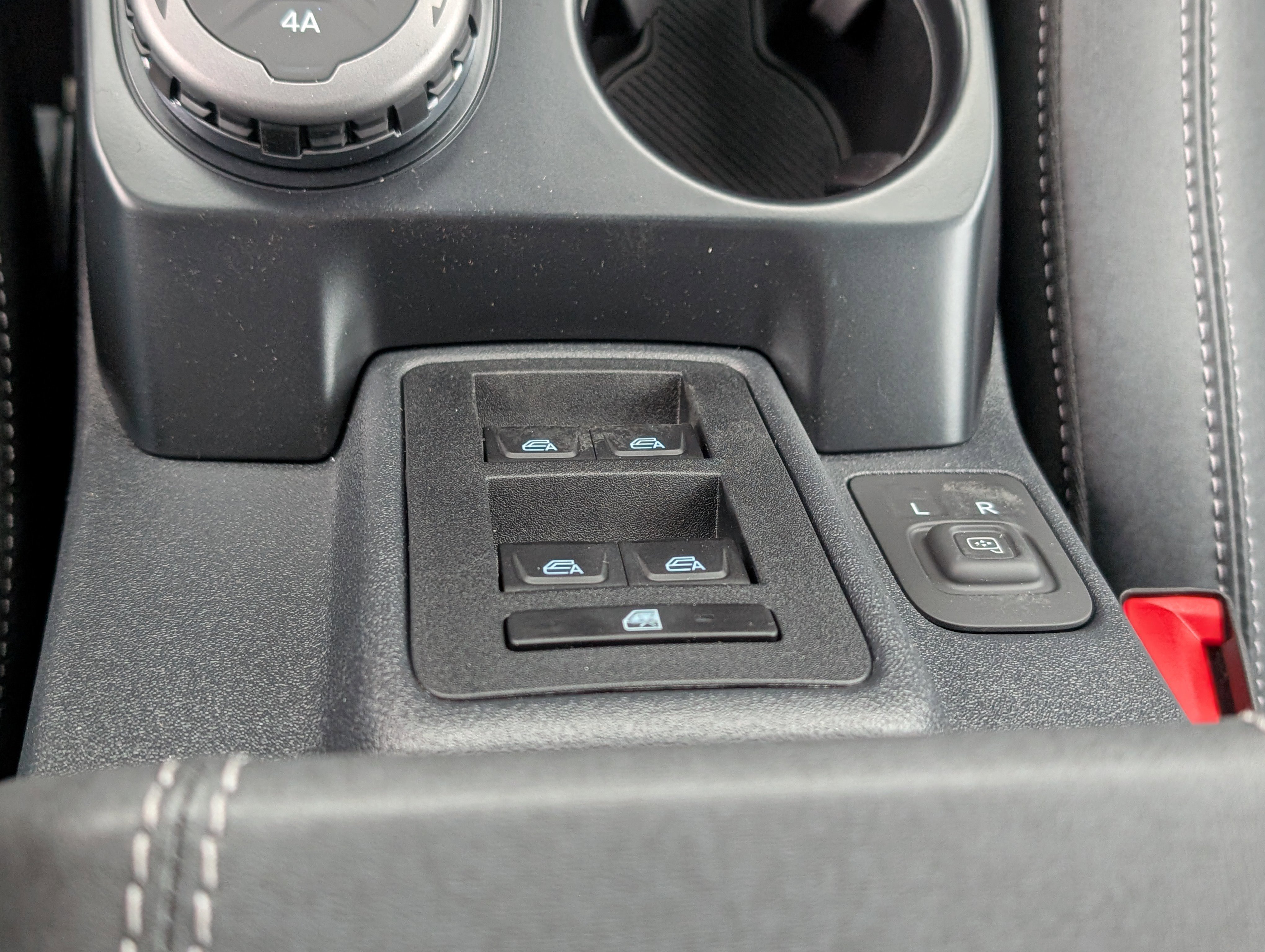 New 2025 Ford Bronco Badlands image 21