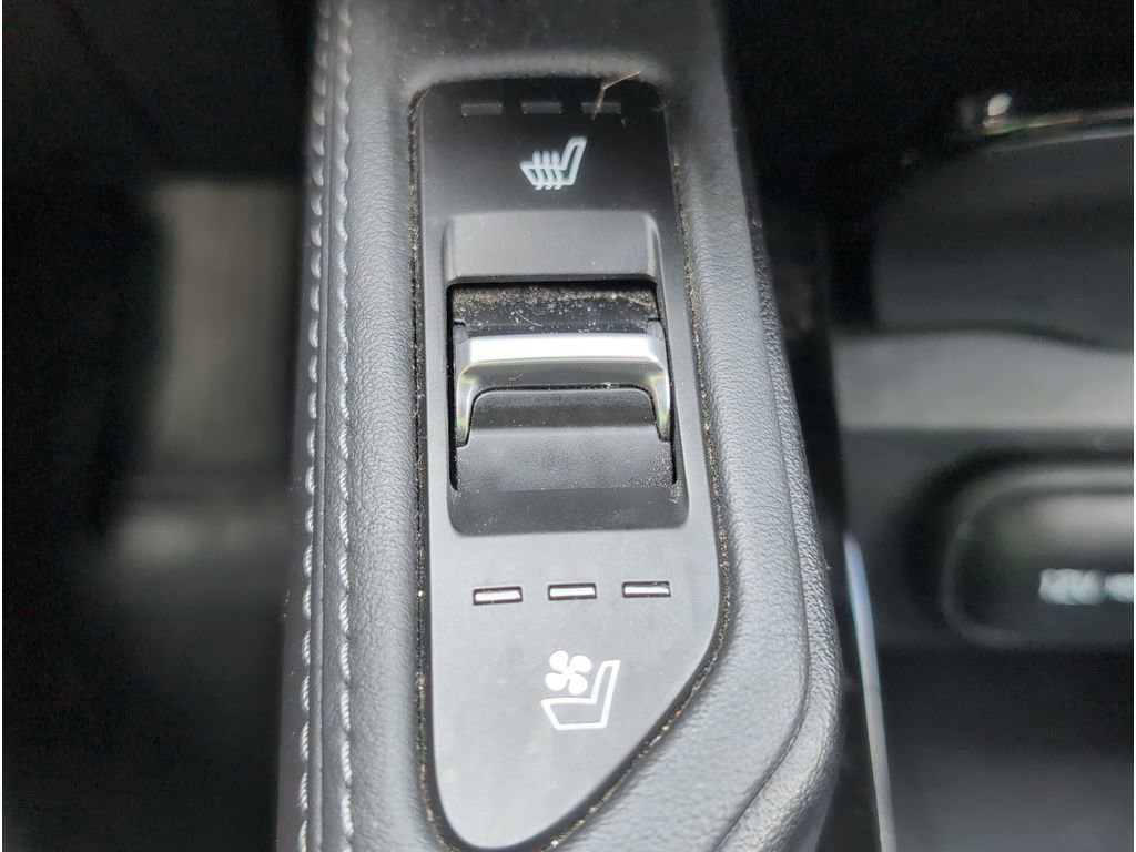 Used 2024 Kia Telluride EX X-Line image 18