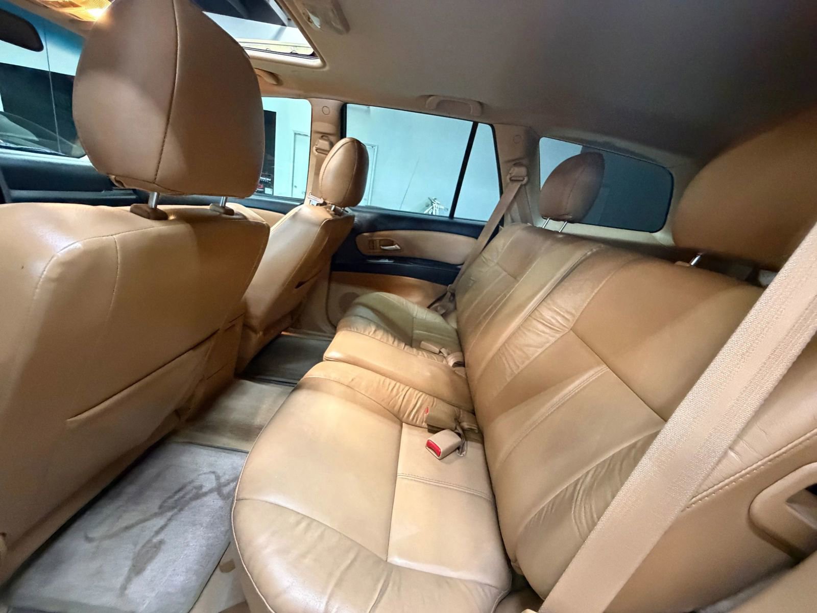 Used 2002 Isuzu Axiom XS RWD image 22