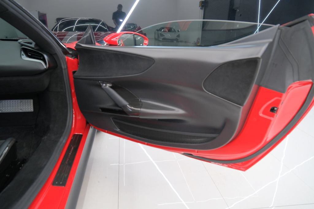 Used 2021 Ferrari SF90 Stradale AWD/4WD image 37