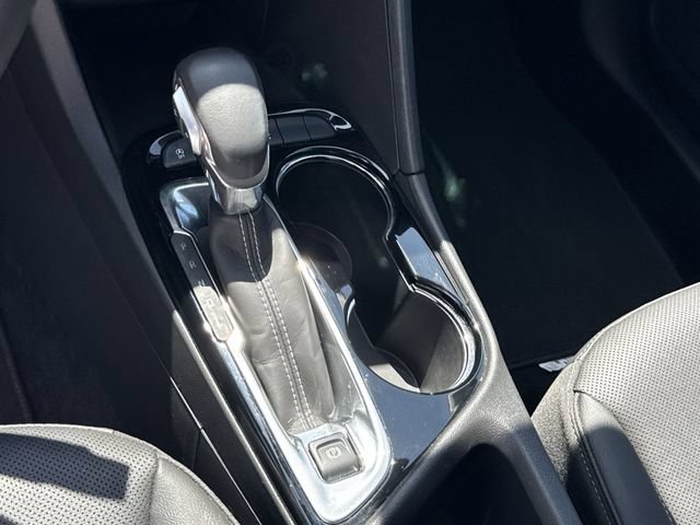 Used 2024 Buick Encore GX Sport Touring FWD image 15