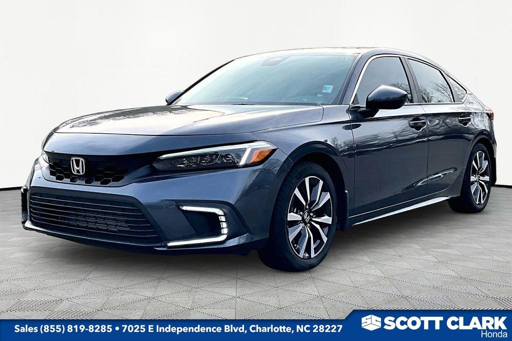 Used 2024 Honda Civic EX-L image 3