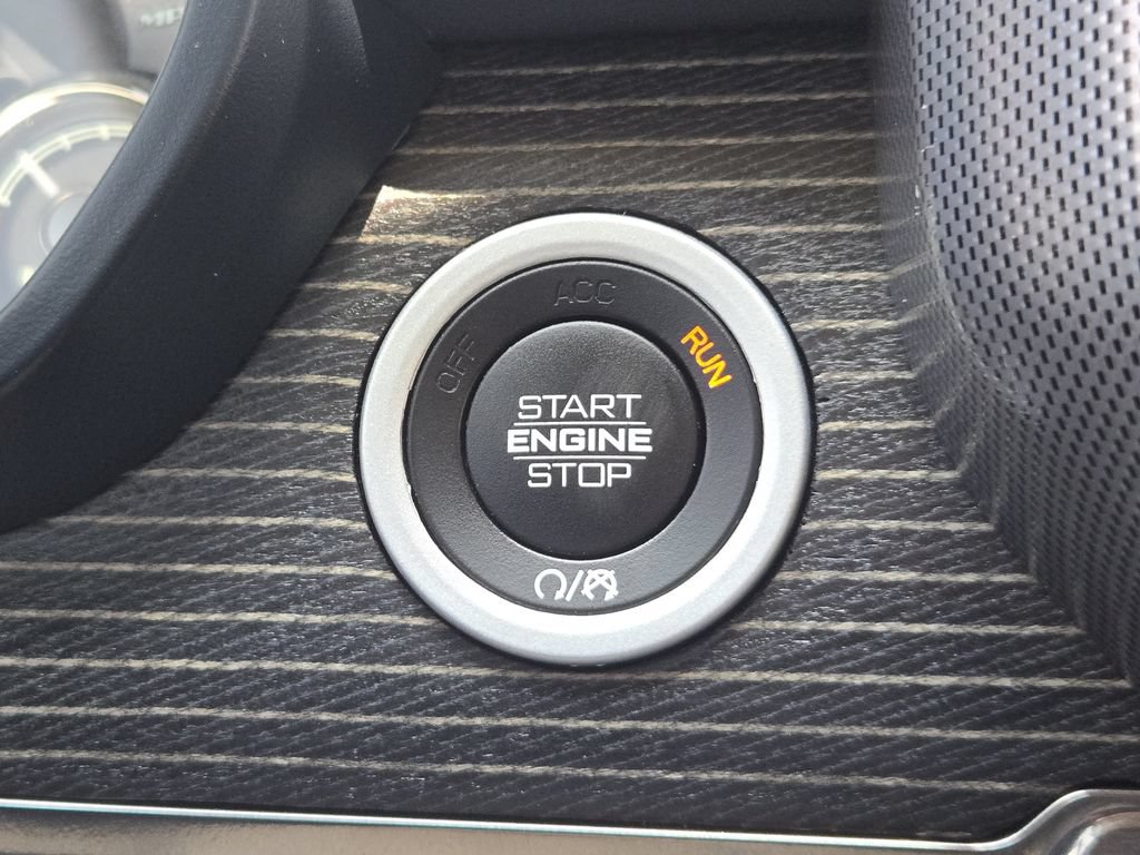 Used 2019 RAM 1500 Limited AWD/4WD image 28