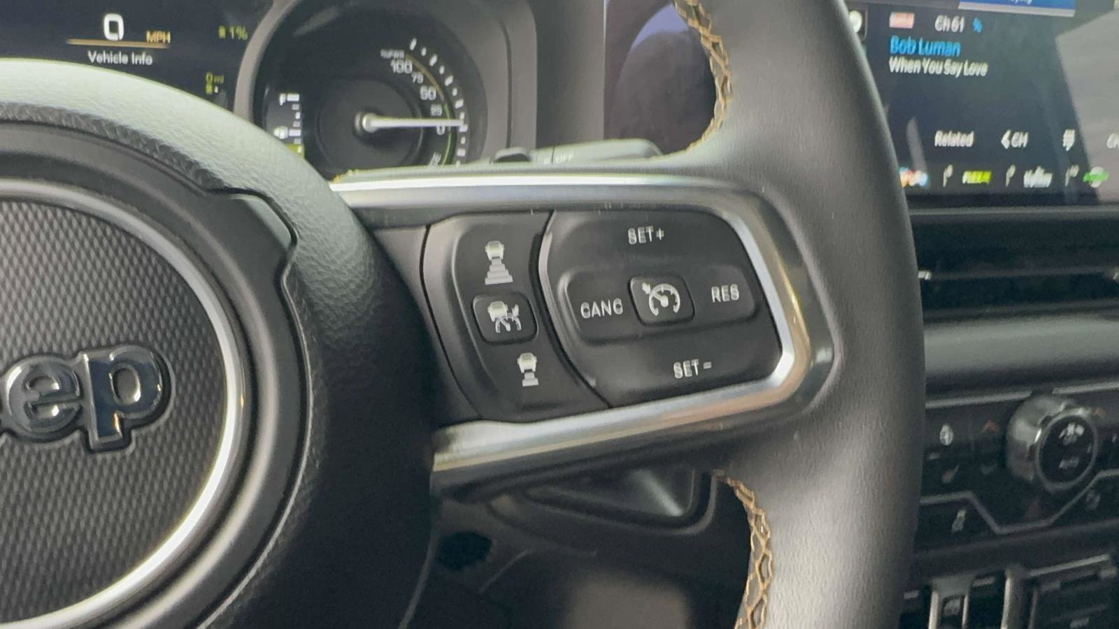 Used 2024 Jeep Wrangler Unlimited Sahara w/ Safety Group image 17