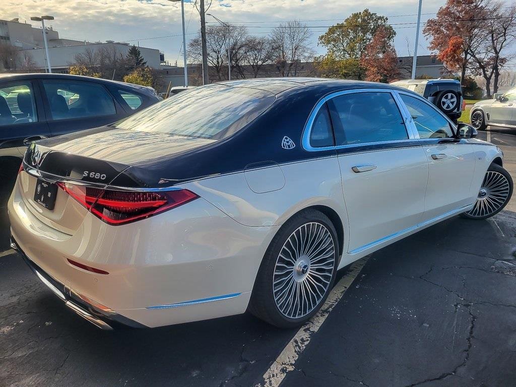 Used 2023 Mercedes-Benz Maybach S 680 4MATIC image 7