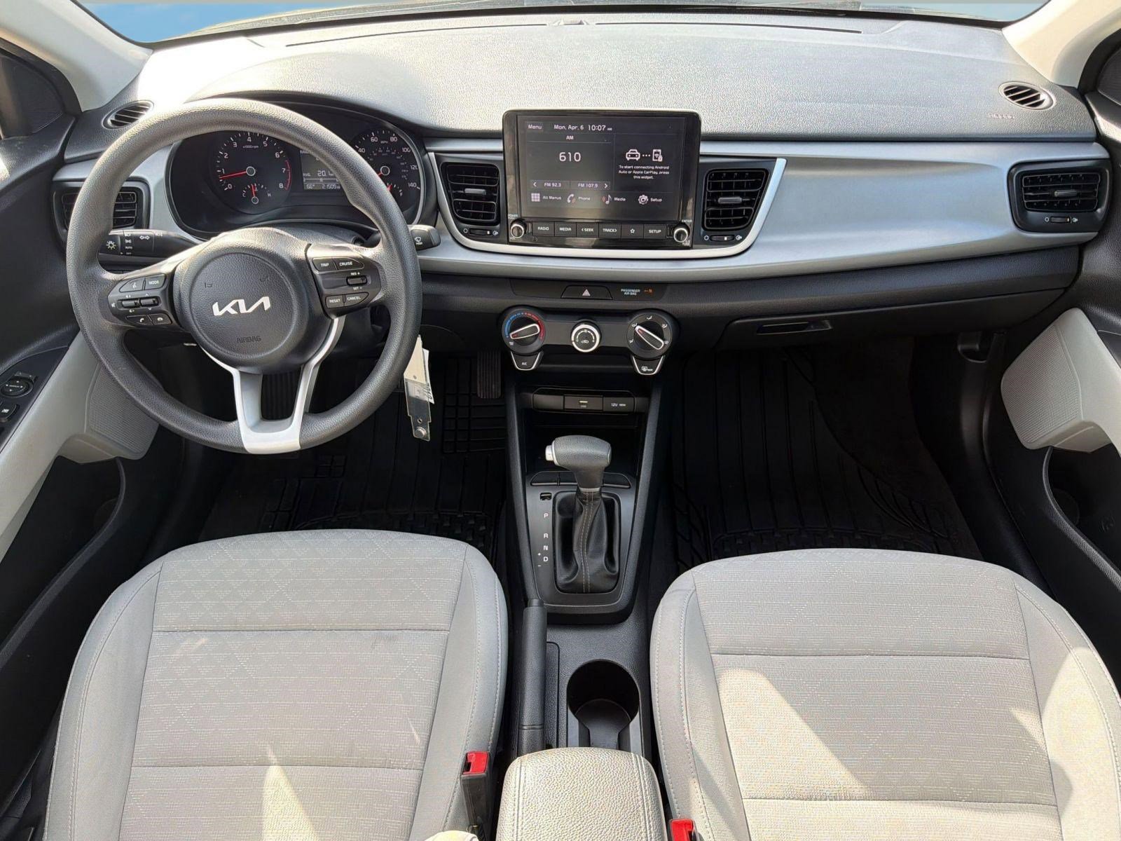 Used 2023 Kia Rio S image 14