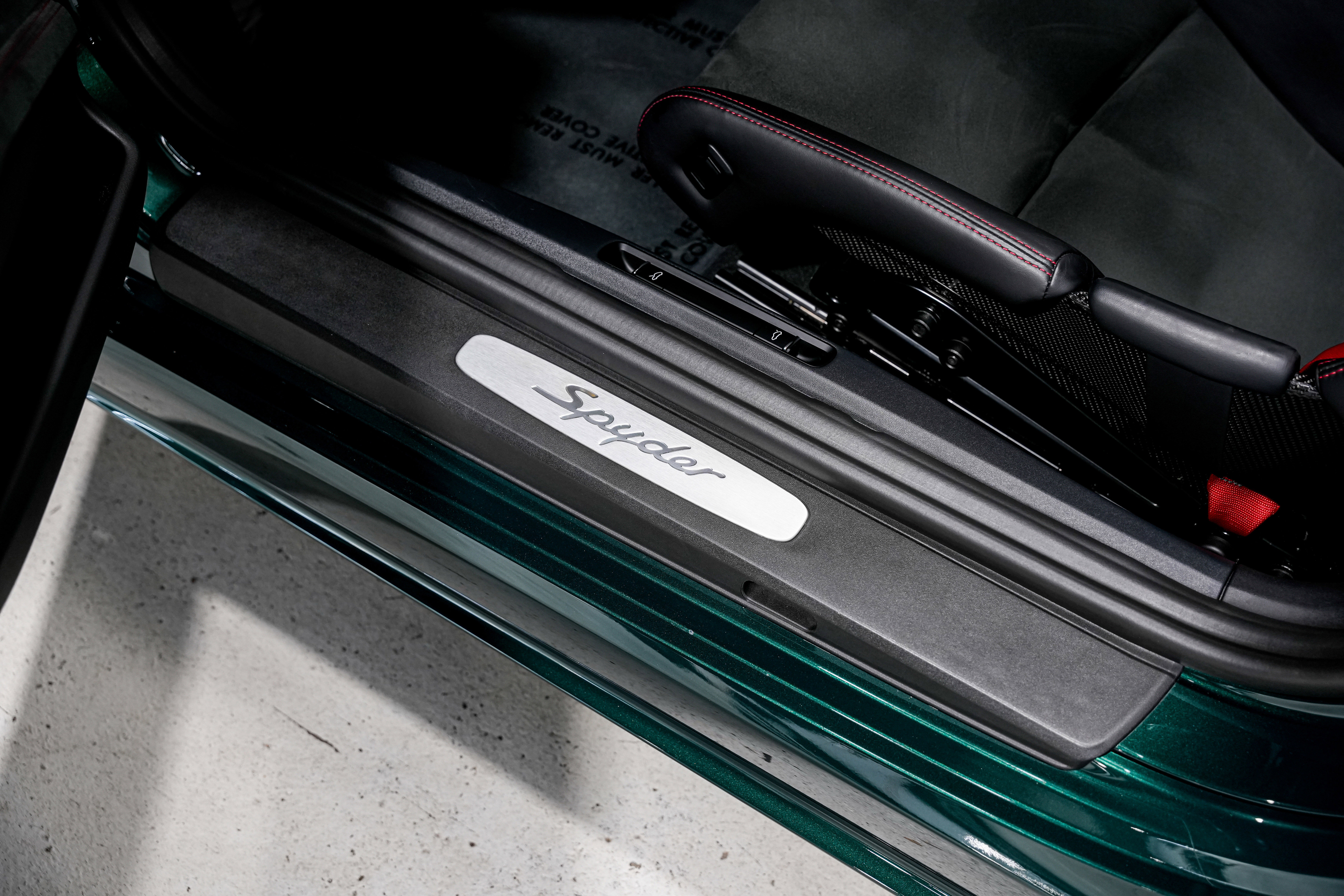 Used 2023 Porsche 718 Boxster Spyder image 25