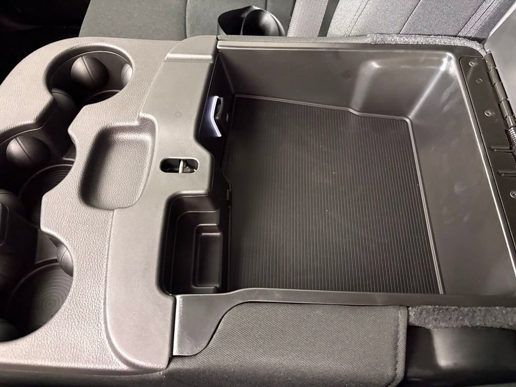 New 2026 RAM 3500 Tradesman AWD/4WD image 34