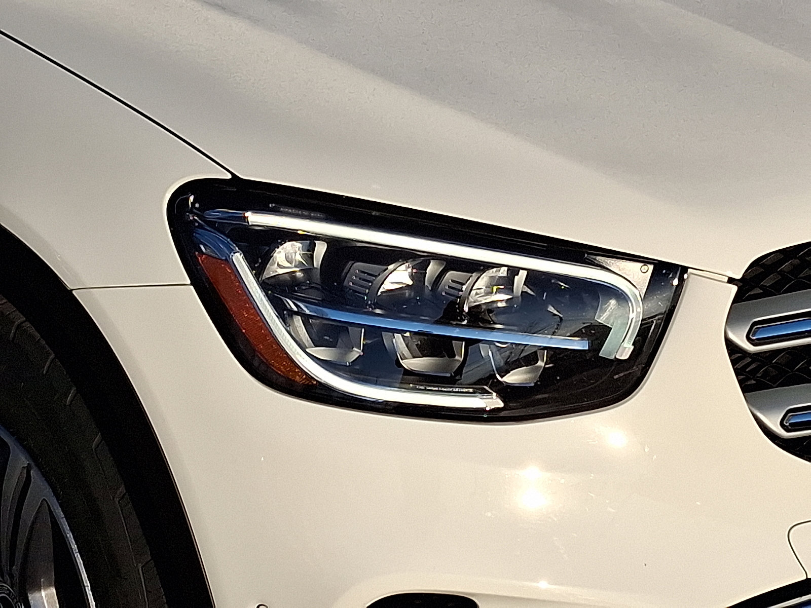 Certified 2022 Mercedes-Benz GLC 300 4MATIC image 9